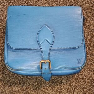 Louis Vuitton EPI Cartouchiere EUC